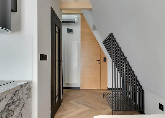 Old Town Chlebnicka Attic By Downtown Appartement *